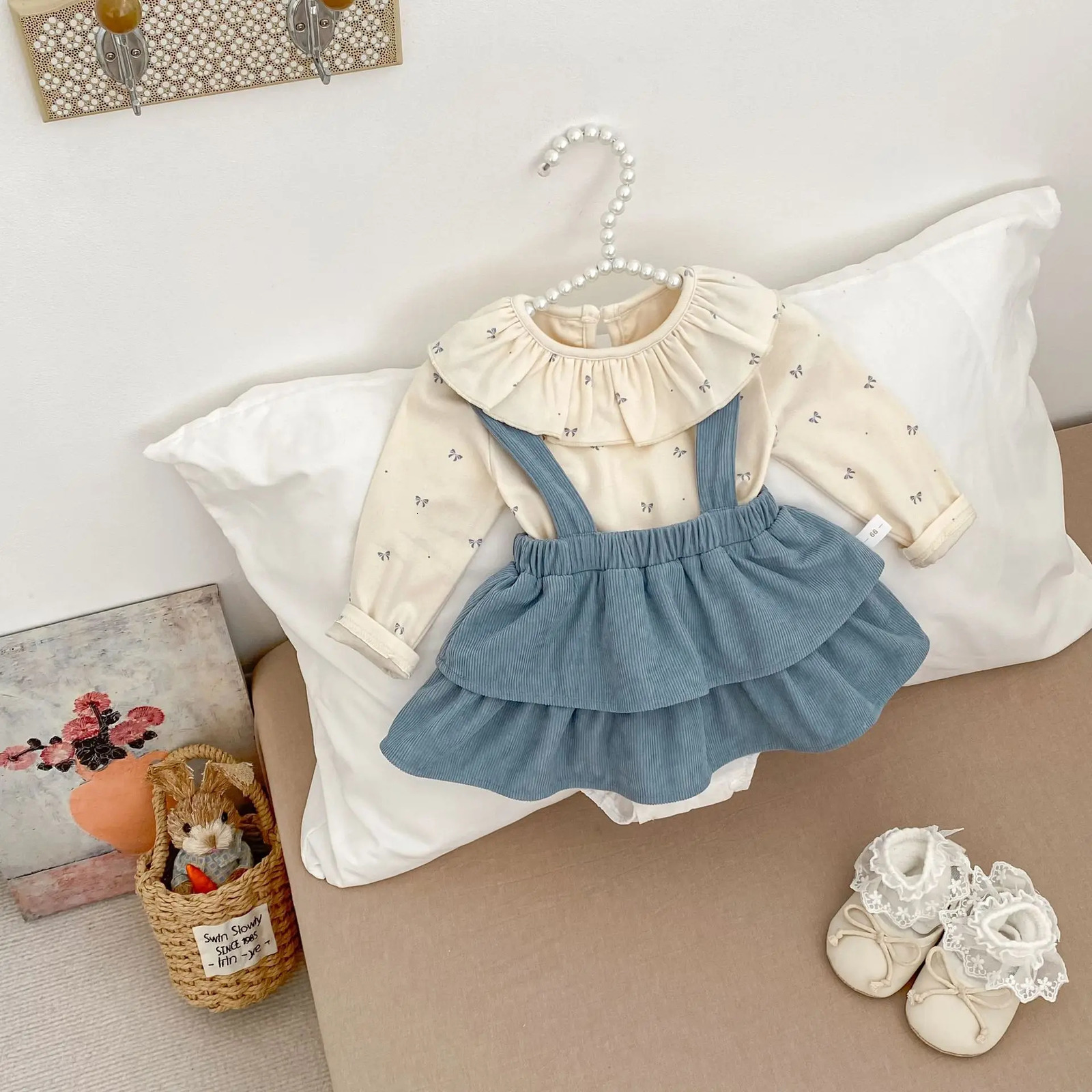 Baby Autumn Set Sweet Bow Long Sleeve Lace Collar Bottom Shirt Strap Skirt Pants Two Piece Set 250729