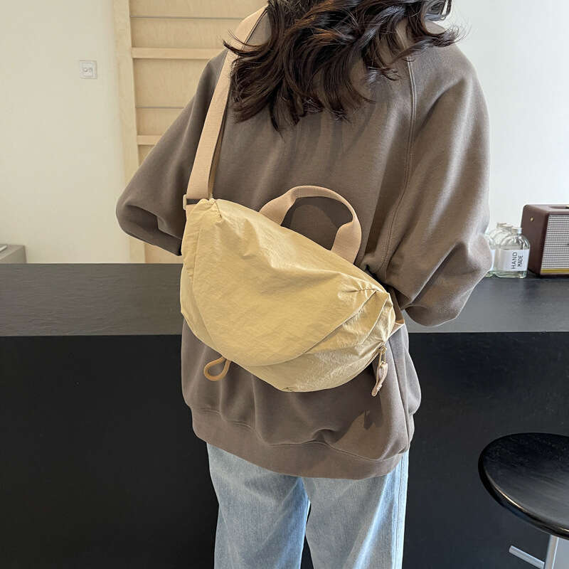 Simple Versatile Crossbody for Women 2025 New Casual Sports Style Niche Design Single Shoulder Dumpling Bag