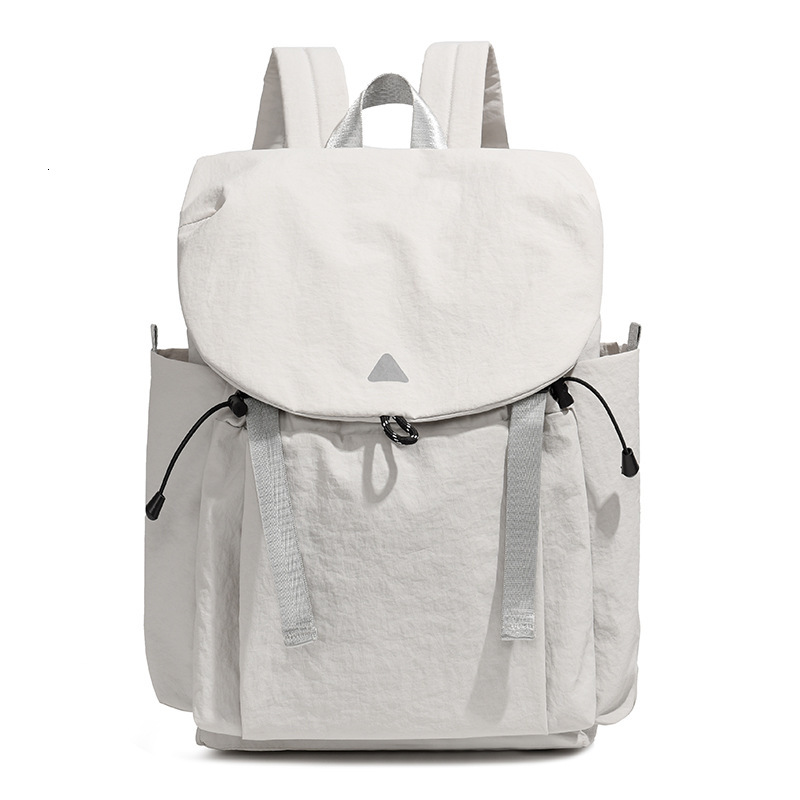 Summer new color blocked women's outdoor camping backpack, lightweight and large capacity waterproof hiking and mountaineering lightweight backpa