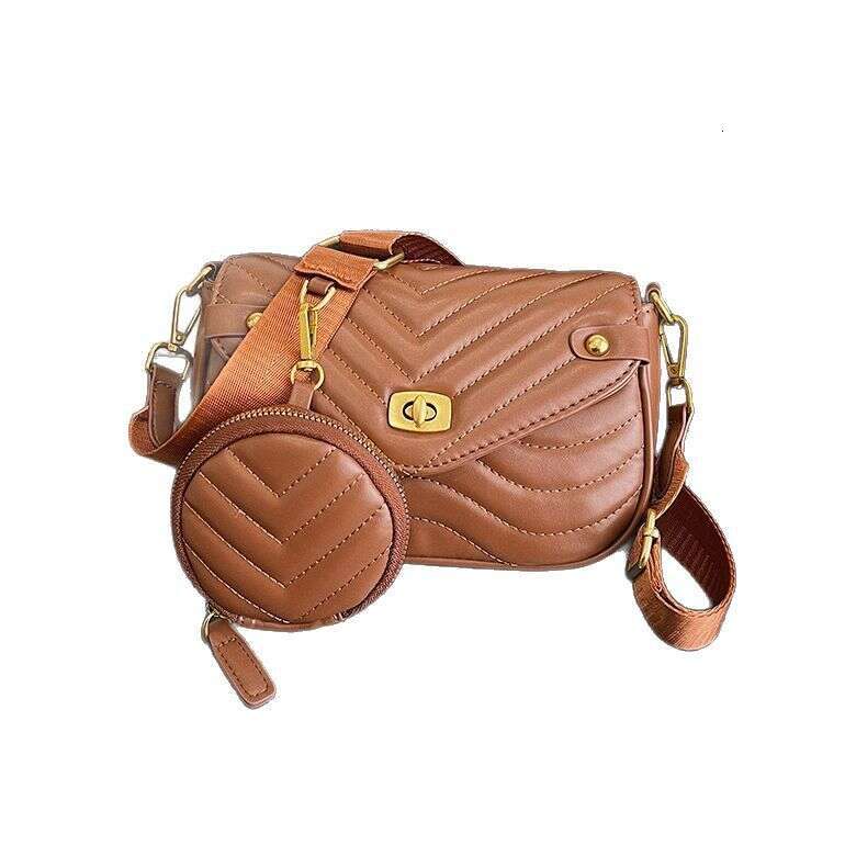 2024 New Trendy Women's Crossbody Single Shoulder Small Niche Design Chain Embroidery Zipper Bag