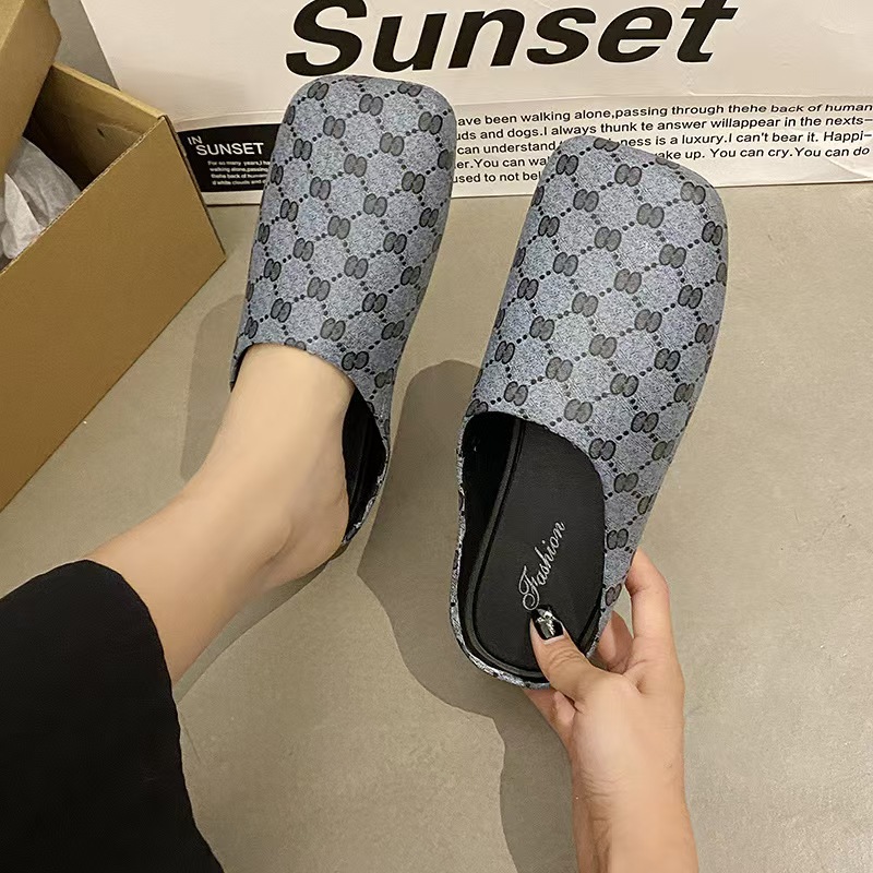 Free shipping designer Slippers Printed flat soled single shoes one foot pedaled Boken and cool slippers White brown black