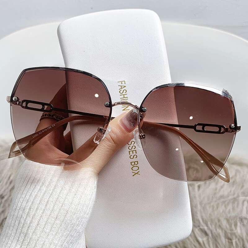 DHcollections Frameless Gradient Sunglasses - UV380 Protection, Metal Rim, Fashionable for Women (5 Trendy Colors)