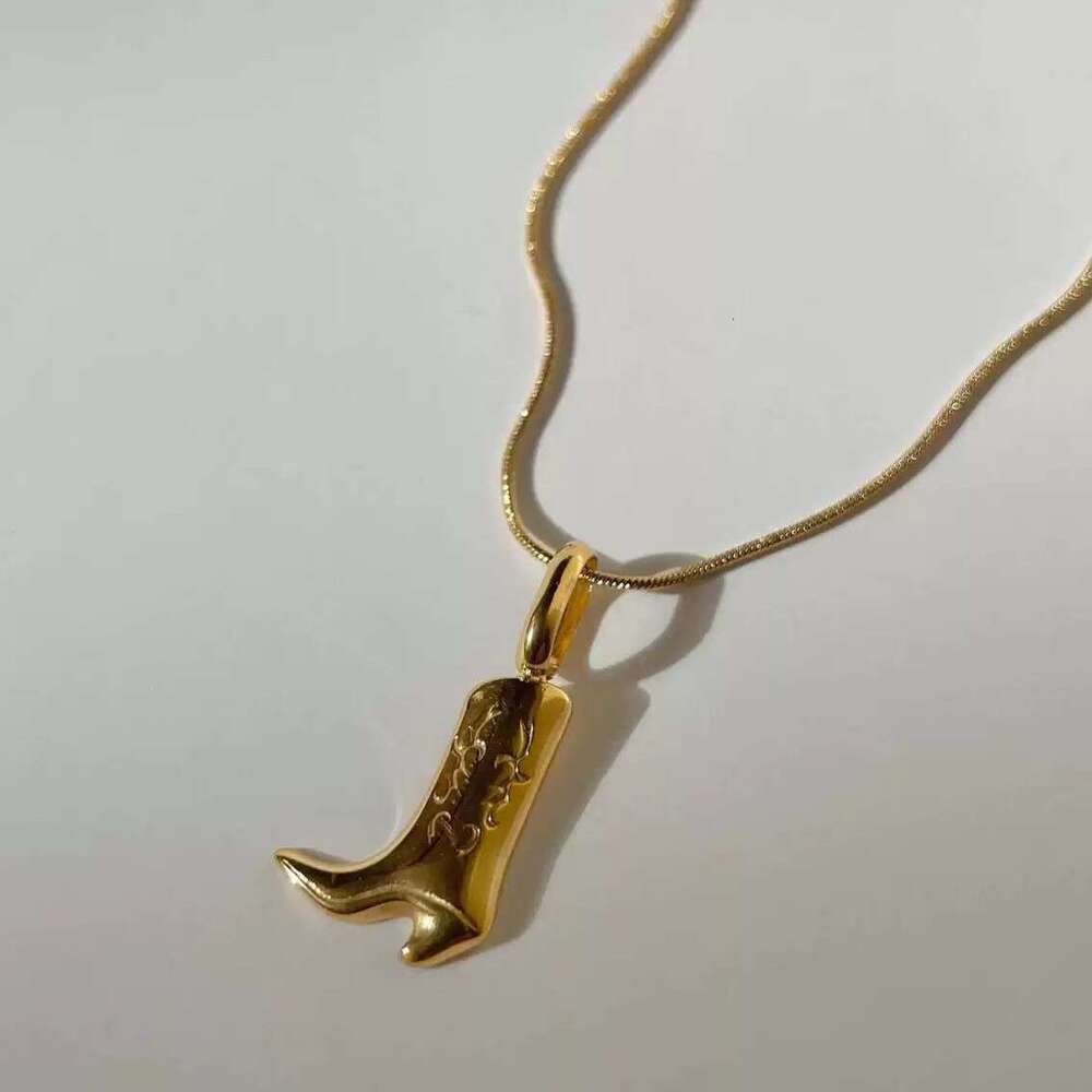 Boots Western Cowboy Elements Shoe Pendant Necklace for Women Fashion