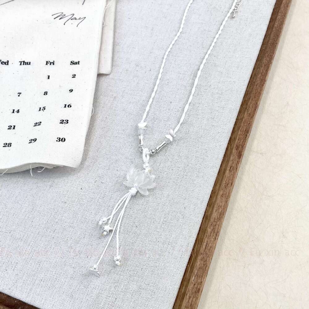 New Chinese Style Braided Rope Agate Lotus Tassel Necklace for Women, Niche Elegant Versatile Fashion Necklace, Collarbone Chain 4ab