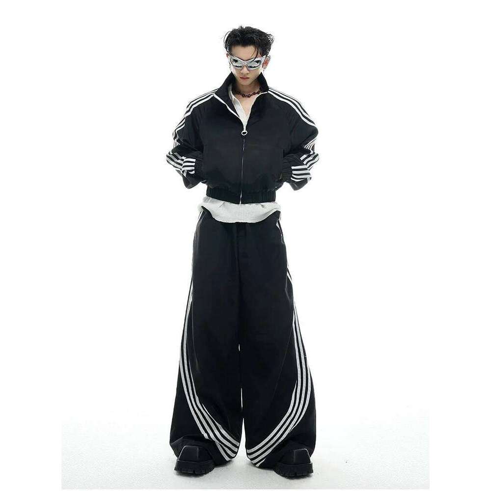 Mauroicardi Spring Cool Baggy White And Black Striped Wide Leg Pants For Mens Elastic Waist Designer Clothes Streetwear