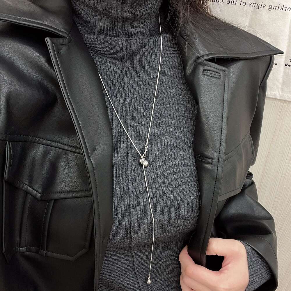 Pull-out Gourd Necklace for Women 2024 High-end Clavicle Light Niche Choker Sweater Chain Accessory 855