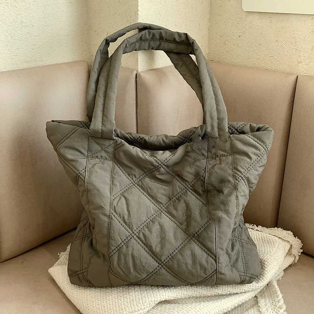 Ladies Diamond Lat Bag Large Capacity Padding Top Handle Bag Solid Color Quilted Padded Bag Stylish Shopping Bag Y250730