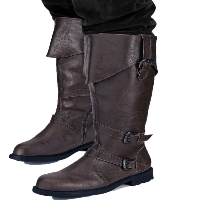 Renaissance-Inspired Mens Footwear: Traditional Craftsmanship & Comfortable Fit for All Sizes