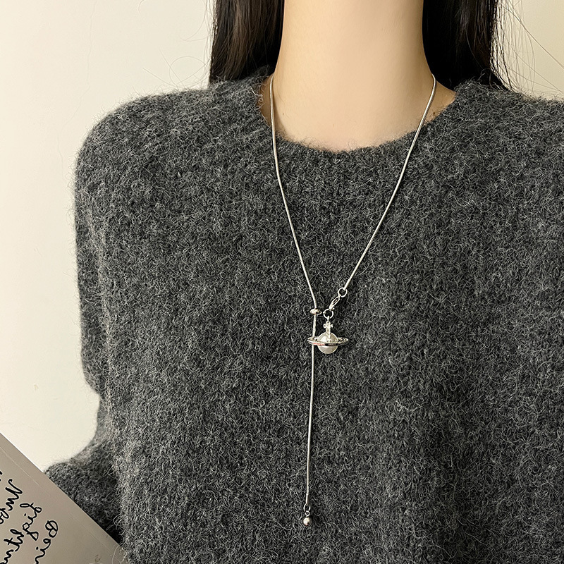 Empress Saturn Pearl Pendant Necklace for Women Beach Lady Pendant High-End Adjustable Titanium Steel Sweater Designer necklace Chain Accessory Non-Fa