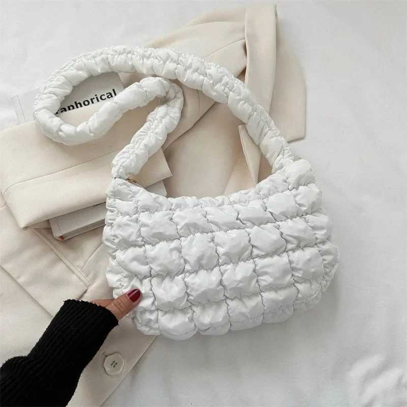 Quilted Pleated Shoulder Bags for Women Padded Bag Nylon Handbags Bucket Purse Cloud Bubbles Hobo Puffer Nylon Tote Bag Bags Y250730