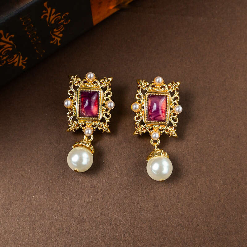 Luxurious Purple Crystal Pearl Necklace and Earrings Set Vintage Style Versatile Autumn Winter Women