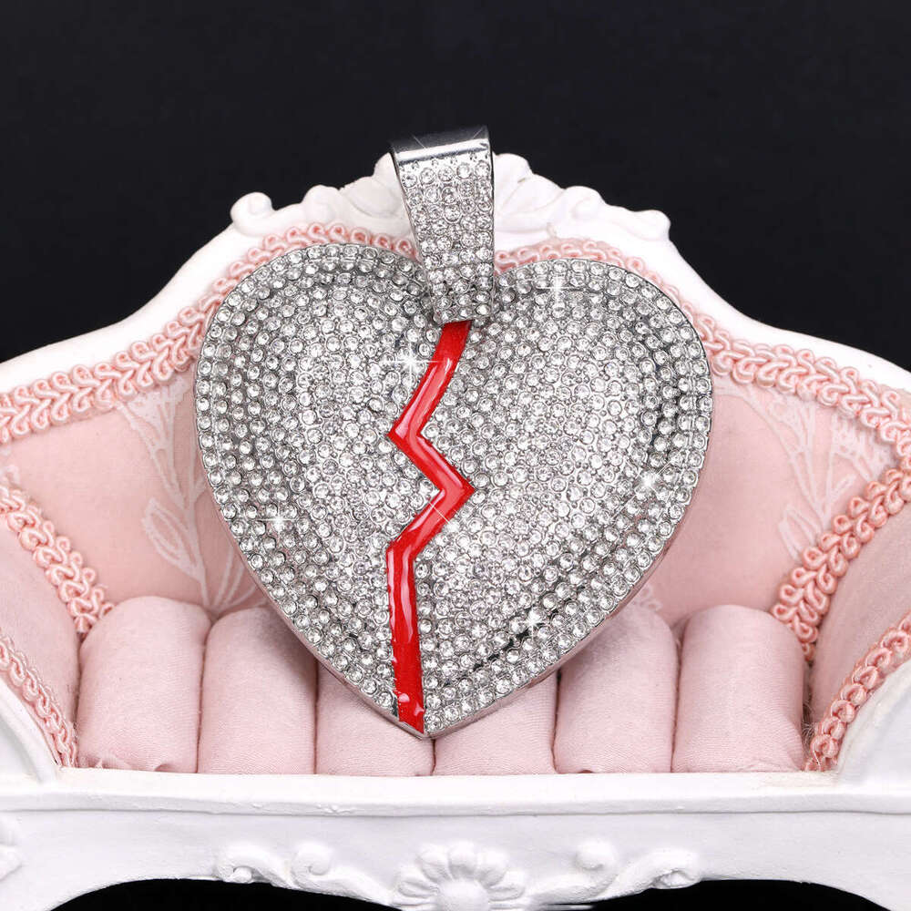 Inlaid Dia Oil Drop Heart Heartbreak Shape Fashion Trend Personality Creative Necklace Pendant
