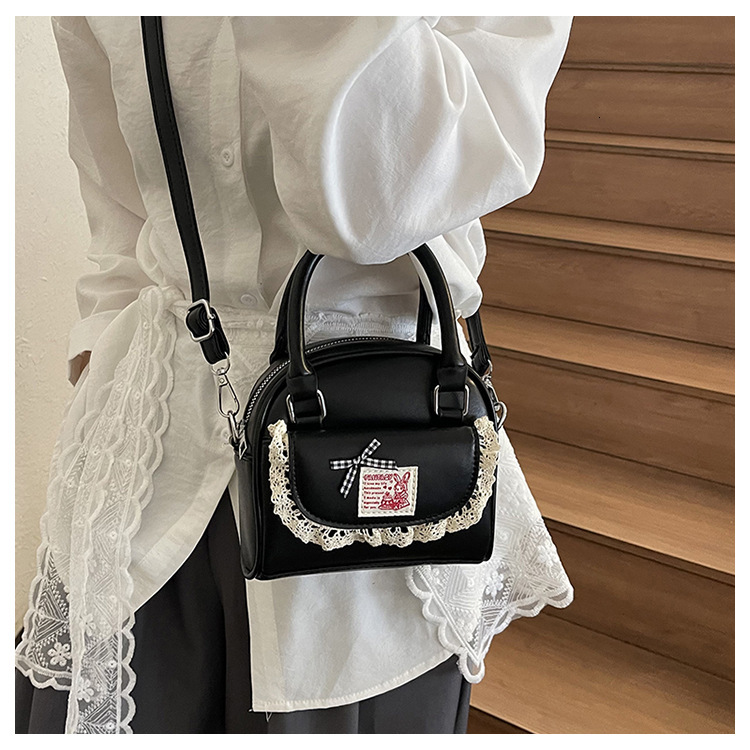 2025 Designer's New Cute Girl Design High end Boston Bag Women's Commuter Bag