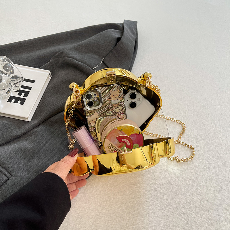 Rose Patterned Acrylic Fashion Messenger Bag with Elegant Design