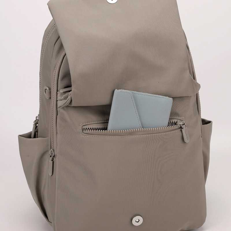 Colorful Fox New Outdoor Fashion Versatile Backpack Unisex Handbag ddmymoon