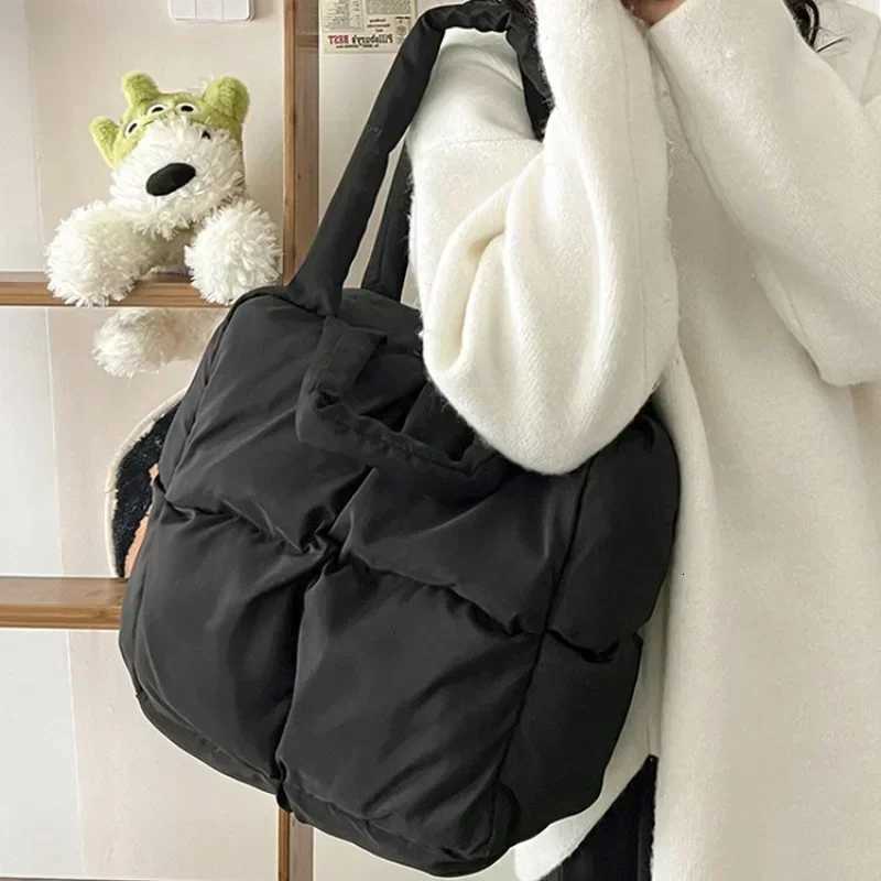 wen checkered quilted shoulder bag solid color soft handbags soft tote handbags space padded tote brand designer Y250730