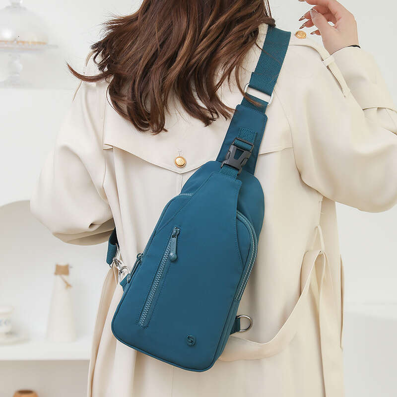 Simple Casual Versatile for Women 2025 New Crossbody Trendy Design Chest Bag