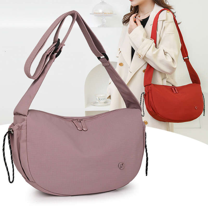 Casual Simple for Women, New Season Crossbody with Unique Design, Niche Sports Travel Yoga Shoulder Bag