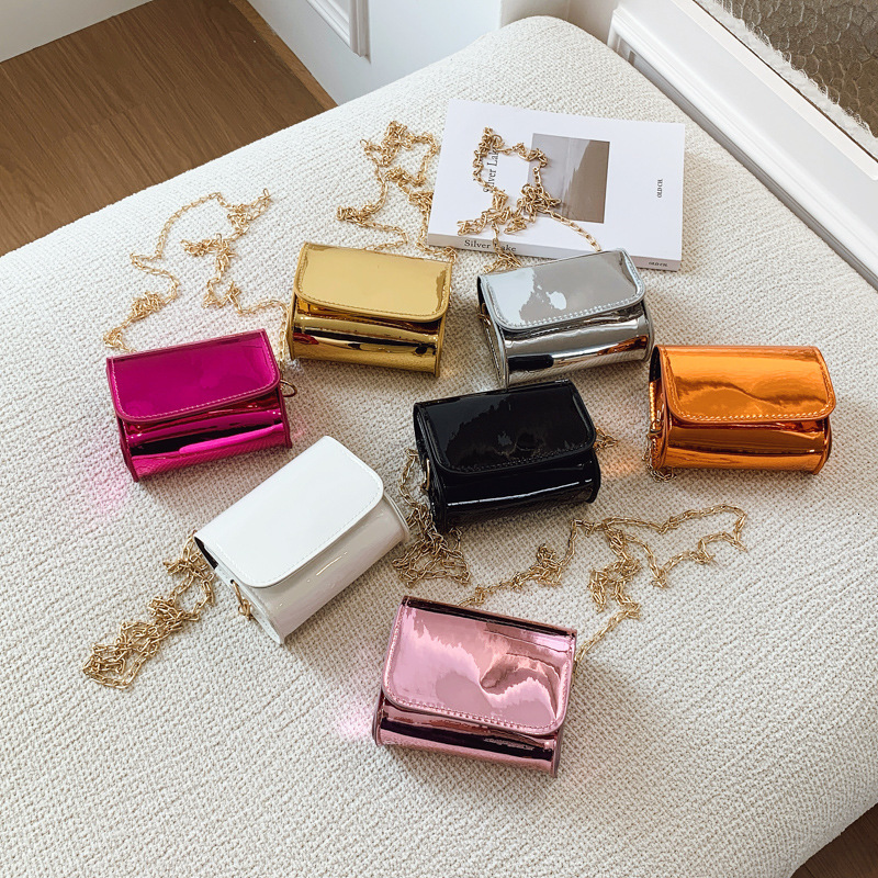 New Fashion Lacquer Leather Women's Long Stick Bag Texture Bright Color Single Shoulder Slant Small Square Bag Designer Bag Women's Crossbod