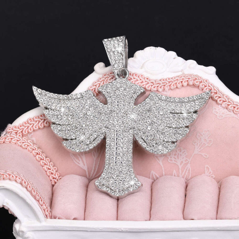Full Dia Multi-color Angel Wings fashion Creative Alloy Necklace Pendant