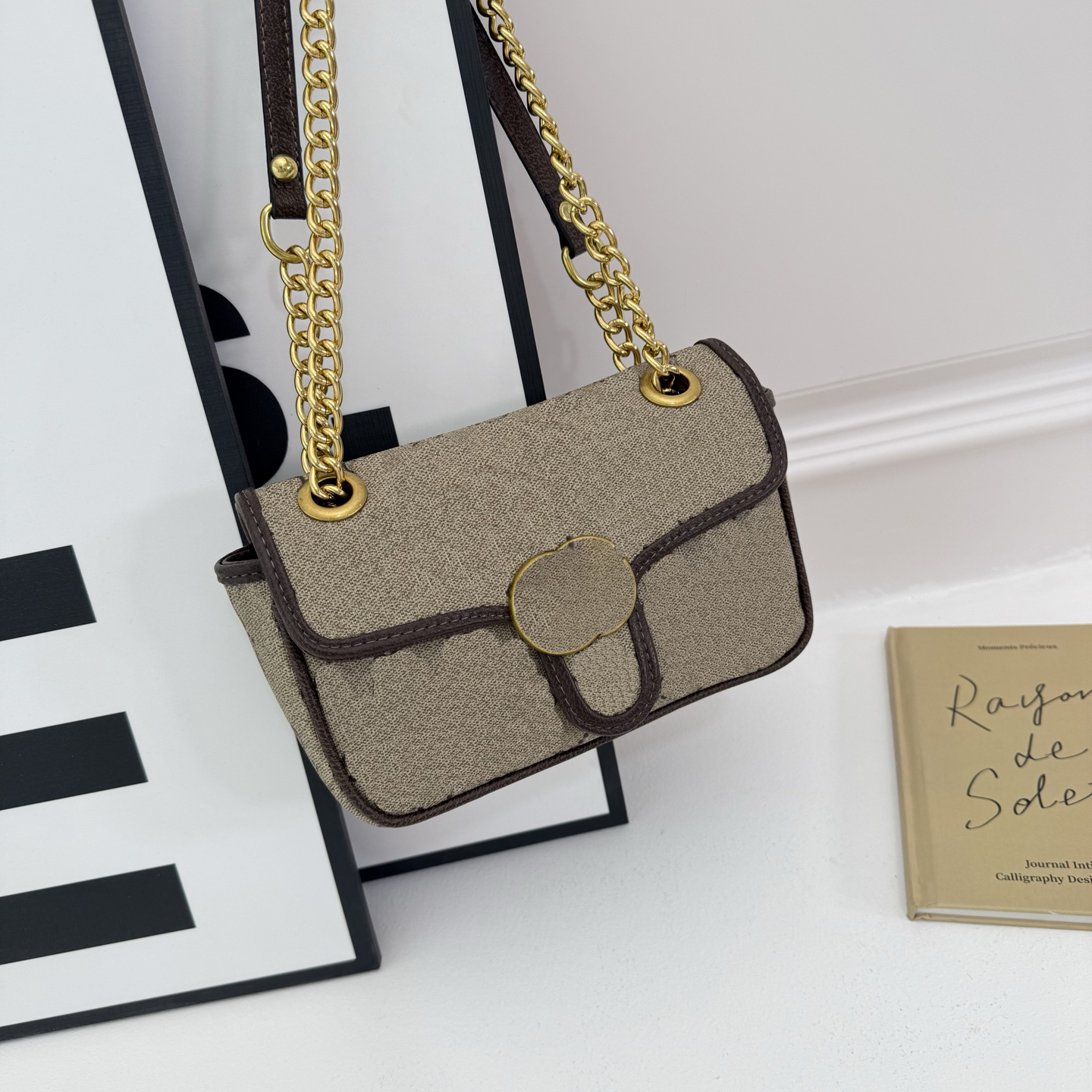 Designer bag designer makeup bag Cosmetic Bags top Luxury Fashion chain Shoulder Handbag Bag Evening Bag Alphabet print pattern small square bag