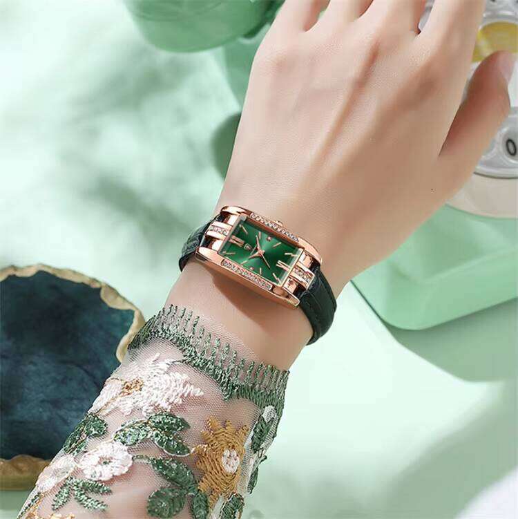 DHgargets POEDAGAR Classic Square Rhinestone P365 Quartz fashion Women's Watch