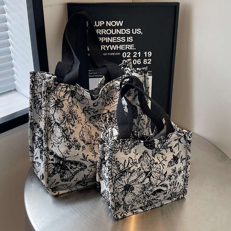 Large Capacity Shoulder 2024 New Canvas Ins Versatile Shopping Commuter Tote Bag for Women