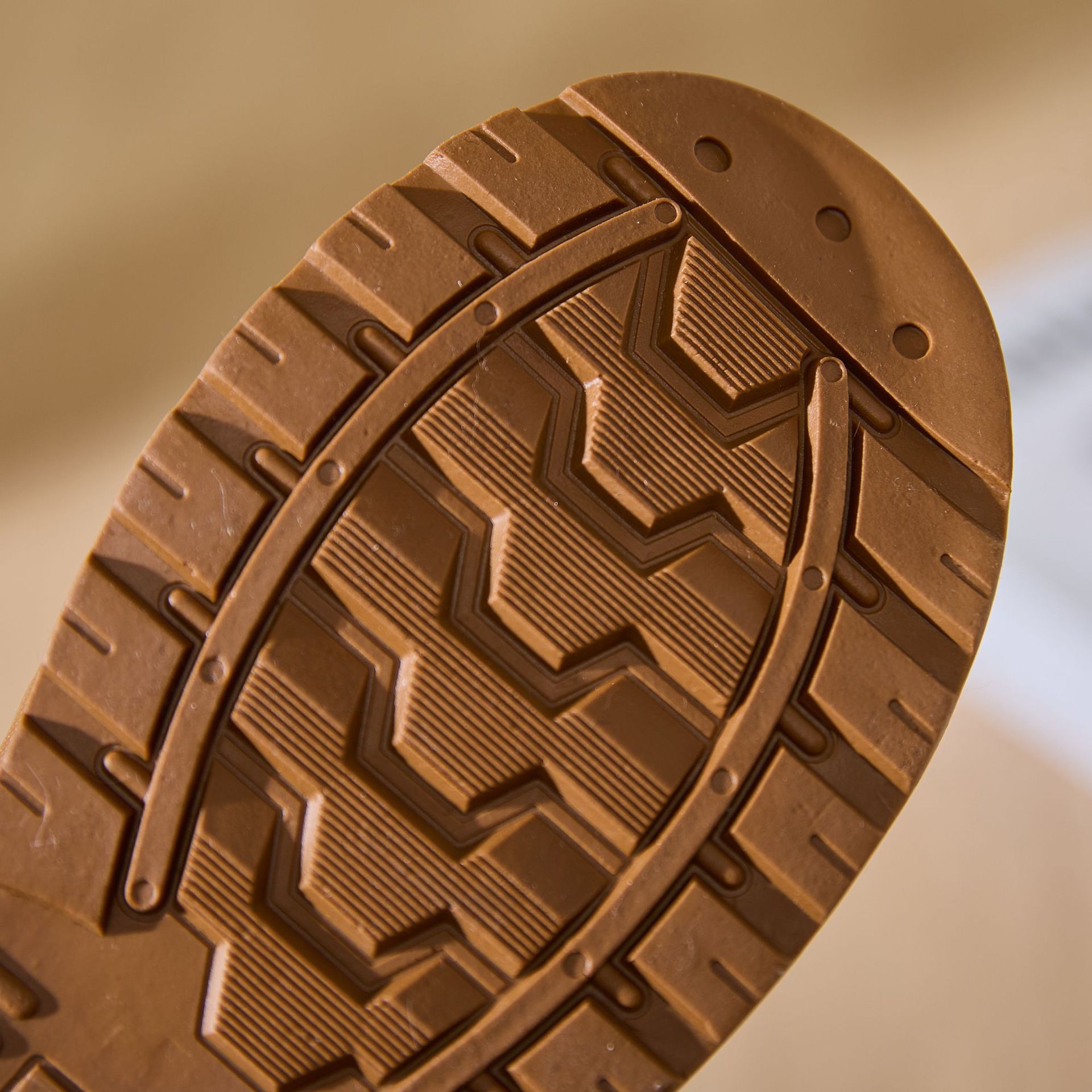 Thick-soled Ankle Snow Boots with Plush Lining Winter Couples' Shoes for Both Outdoor Activities & Home Non-slip Casual Cotton Slippers 2025