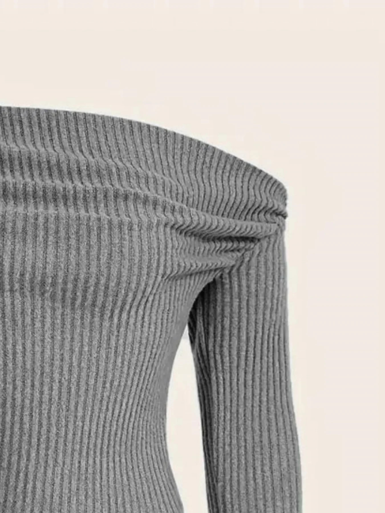 fashion solid color selling onelength neck womens longsleeved Tshirt 250729