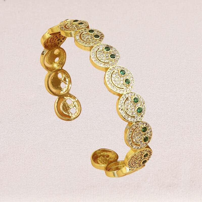 Fashion Dia-Studded Smiley Face for Women, Personalized Light Ins Style, High-End Personality Bracelet Ring