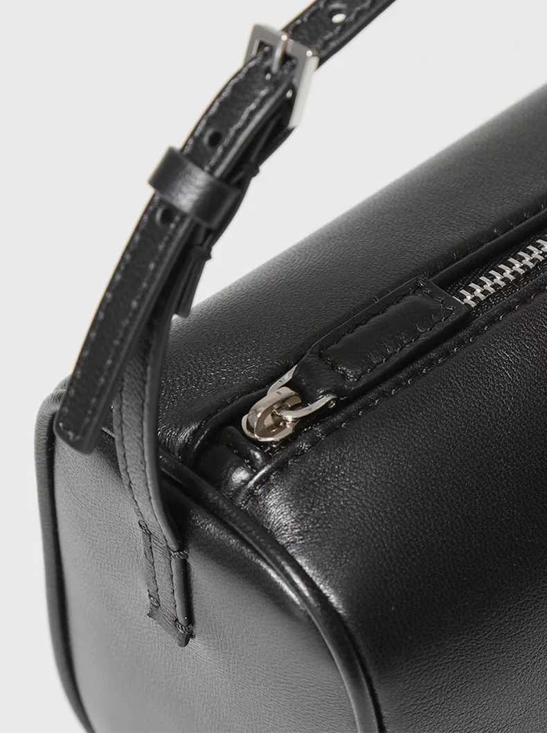 Pencil Bag Head Layer Premium Hand Woven Crossbody Large Capacity Simple Commuter Soft Leather Underarm Bag Y250729