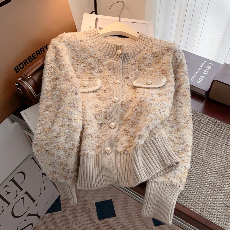 Sweater jacket for women 2025 new early spring thickened design super good-looking knitted cardigan top