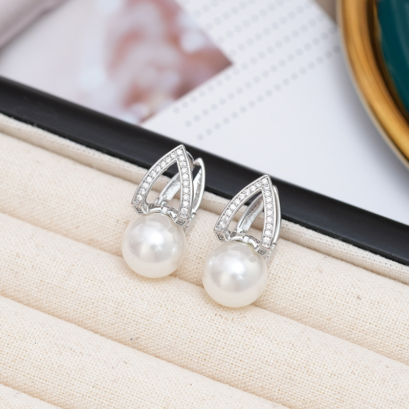 Exquisite Ball Pearl Stud Earrings for Women 18K Real White Gold Plated Cubic Zirconia Wter Drop Pearl Charm Earrings Fashion Fine Crystal Earrings Je