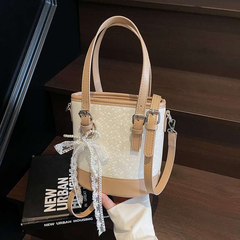 2025 New Women's Mori Style Trendy Crossbody Autumn Winter Bucket Bag Niche Design Single Shoulder Handbag