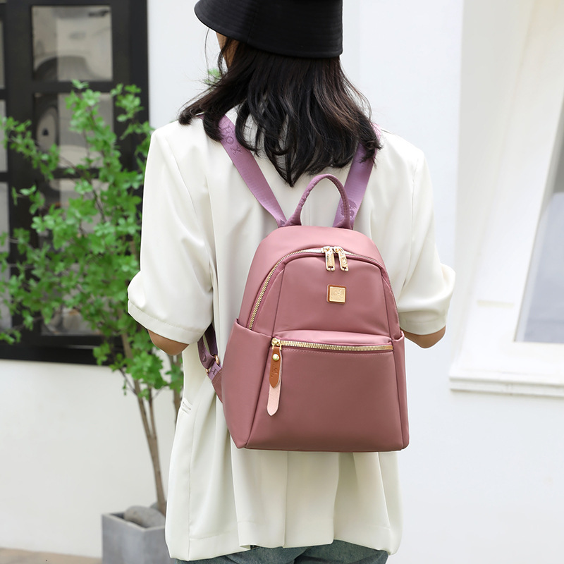 Colorful Fox2025 New Women's Fashion Trendy Outdoor Casual Large Capacity Travel Backpack ddmymoon