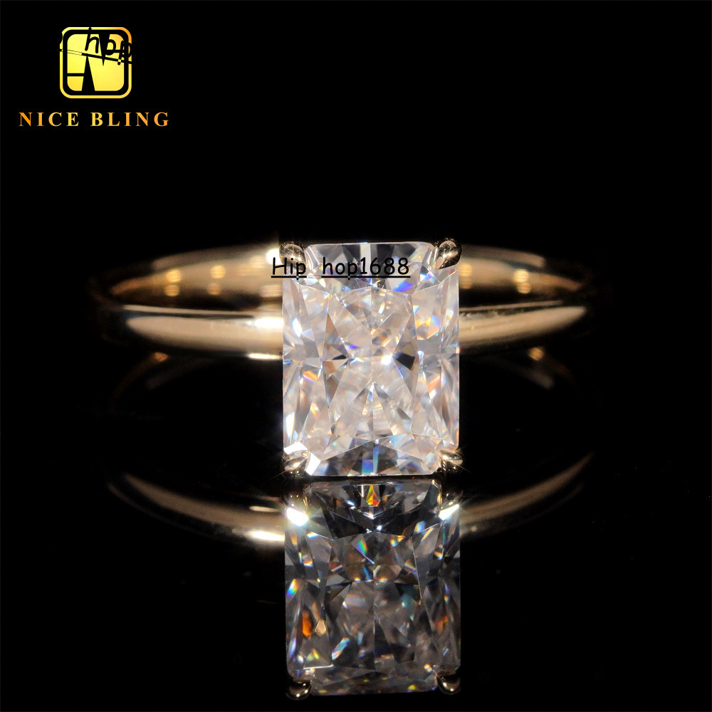 Fashion Luxury VVS Moissanite Wedding Ring 14K Gold Radiant Cut Ring VVS Moissanite Engagement Ring for Women