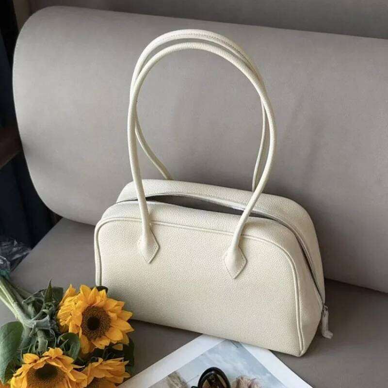 VOAETEC First Layer Cowhide Underarm Tote Niche Boston Pillow Bowling Handbag Commuter Shoulder Bag Casual Versatile