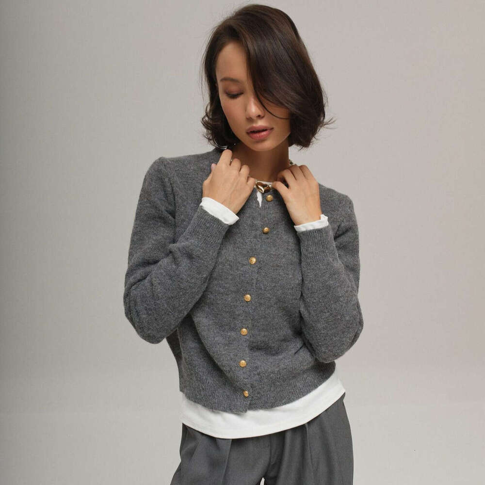 Spring New Style Round Neck Short Knitted Cardigan With Small Gold Buttons, Versatile And Simple Design B5
