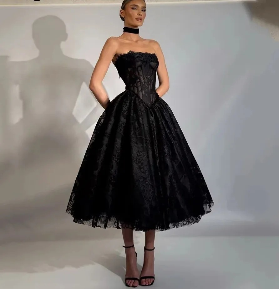 Sexy Short Black Prom Dress Beautiful Halter Neckline Women Wear Special Occasion Dress Evening Party Gown Aso Ebi Black Cocktail Dresses