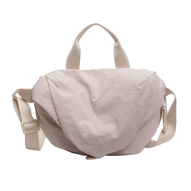 Simple Versatile Crossbody for Women 2025 New Casual Sports Style Niche Design Single Shoulder Dumpling Bag