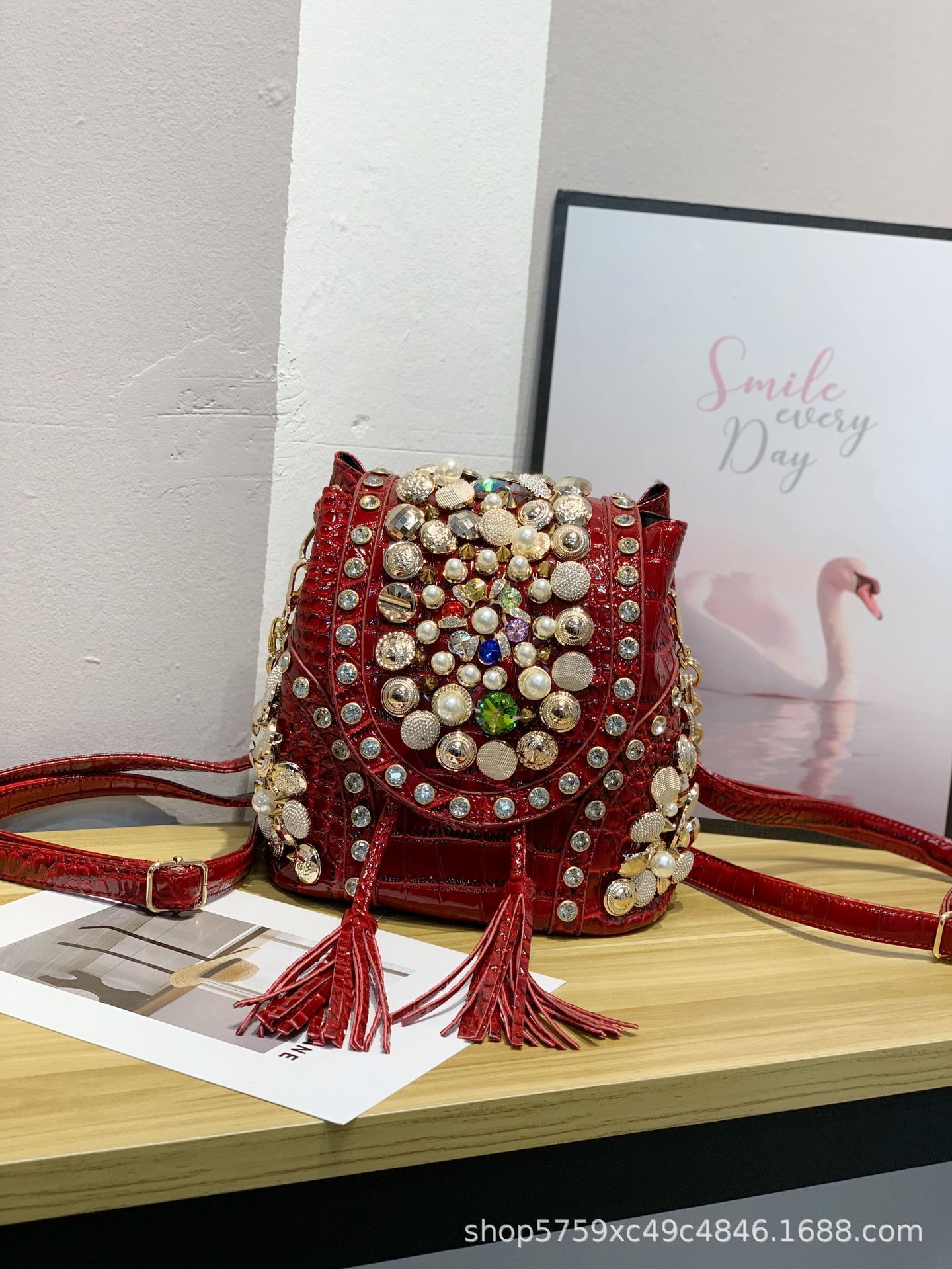 2025 New Fashion Trend American Style Backpack ddmymoon