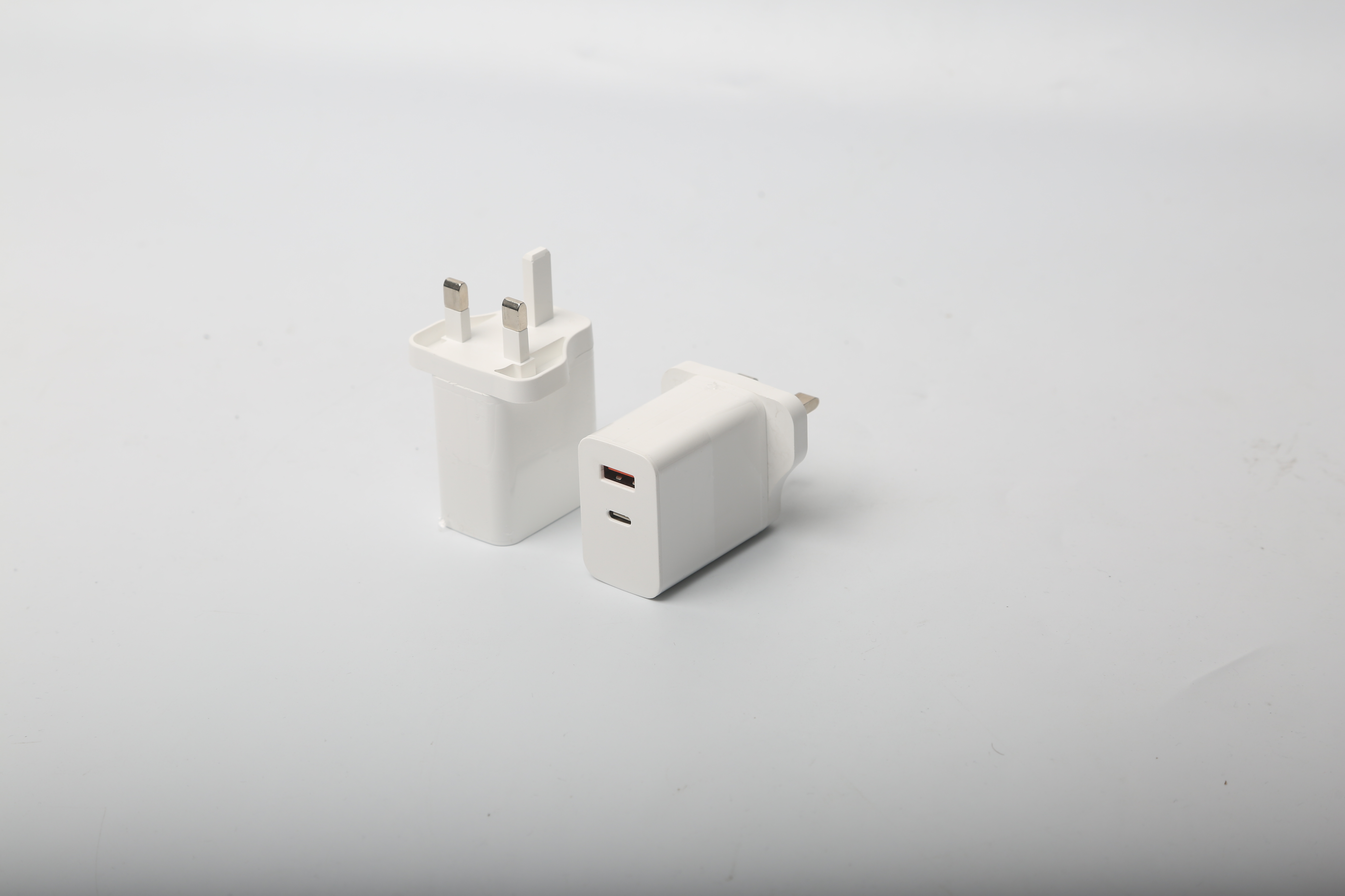 USB Type C power plug charger adapter with high speed 30w charging
