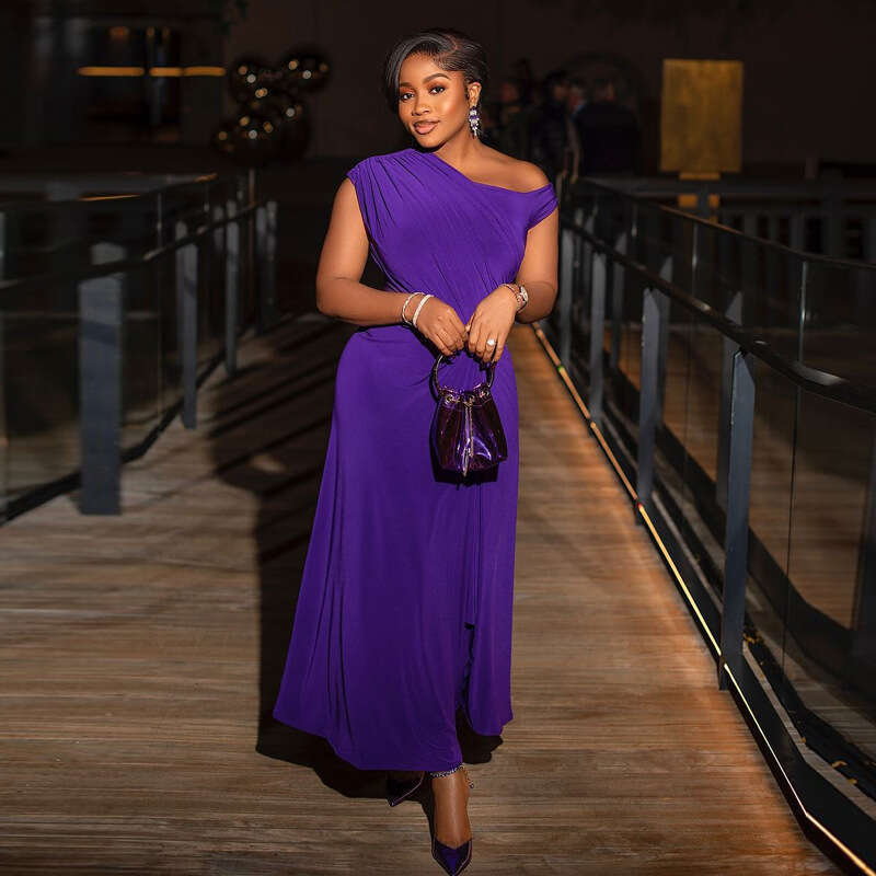 Women's New Solid Color Off-Shoulder Waist-Cinching Black Dress Summer B5