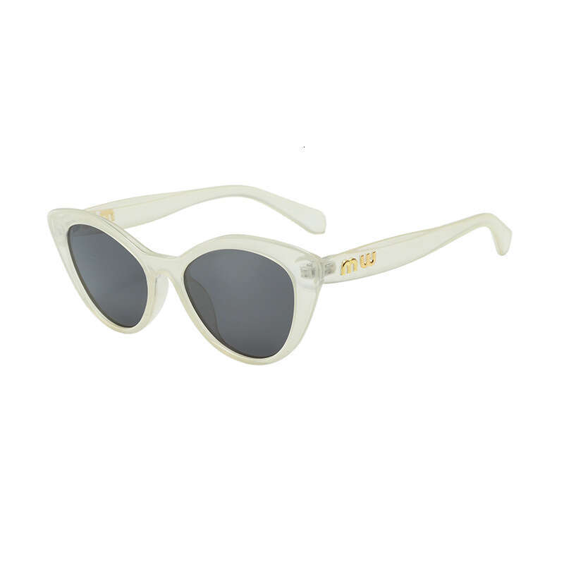 DHsunglasses Leopard Cat-Eye Sunglasses - UV400 Protection, Retro AC Lenses, Fashionable for Women (14 Trendy Colors)