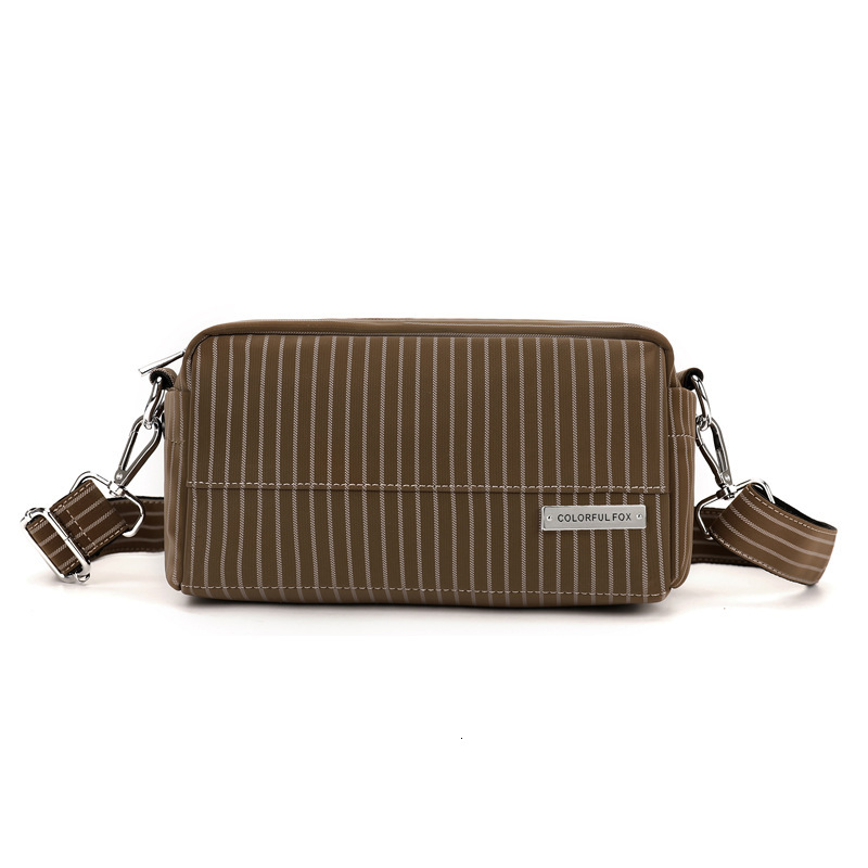 Colorful Fox New Large Capacity Cosmetic Ladies Korean Casual Shoulder Water-Repellent Crossbody Bag ddmymoon