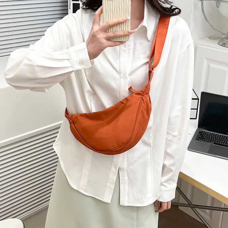 Women Crossbody Bag Casual Nylon Half Moon Shoulder Bags Large Capacity Lightweight Travel Womens Bag Y250729