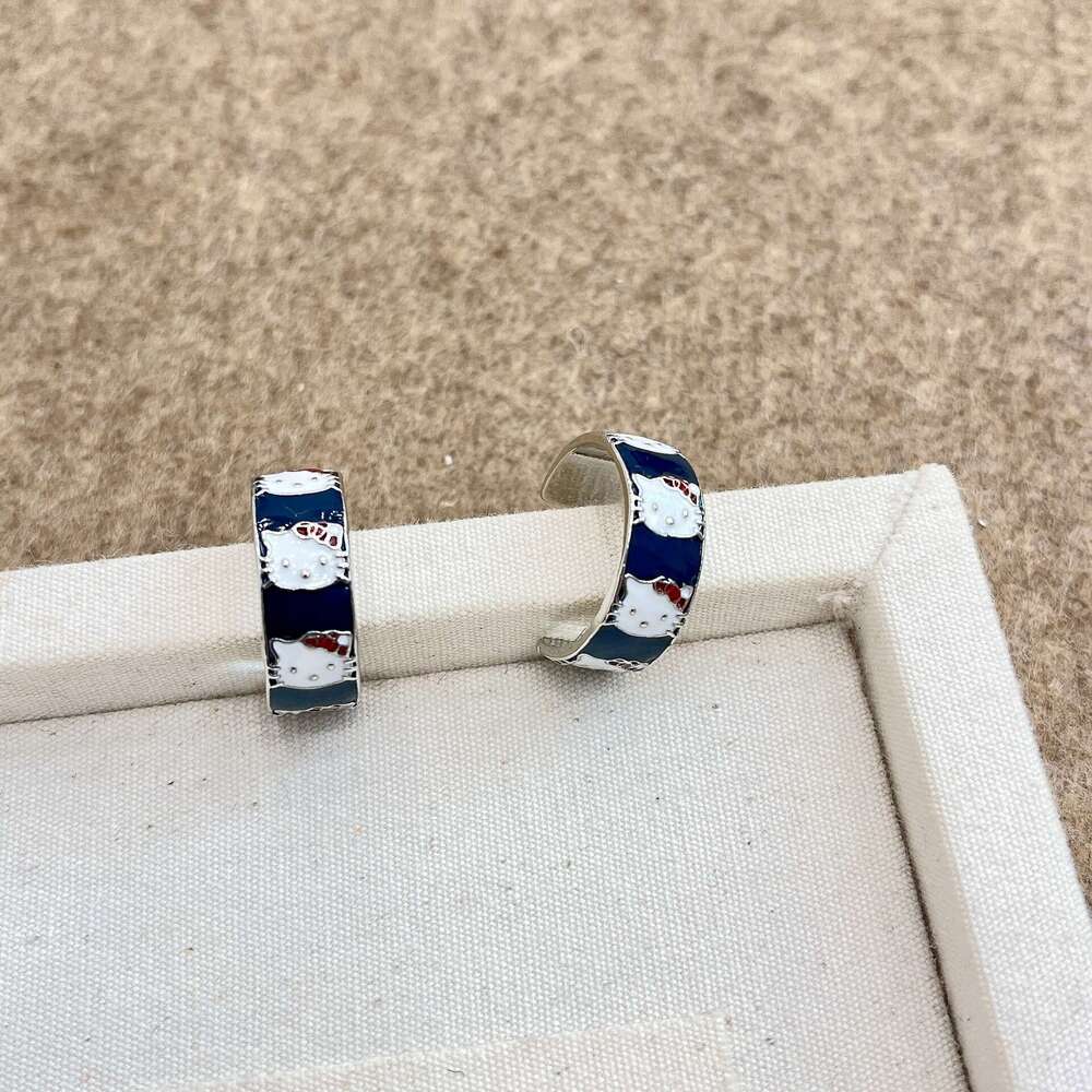 Meow Autumn Winter Dopamine Cute Cat for Women Niche High-end Elegant Versatile Sweet Girl Hoop Earrings 797