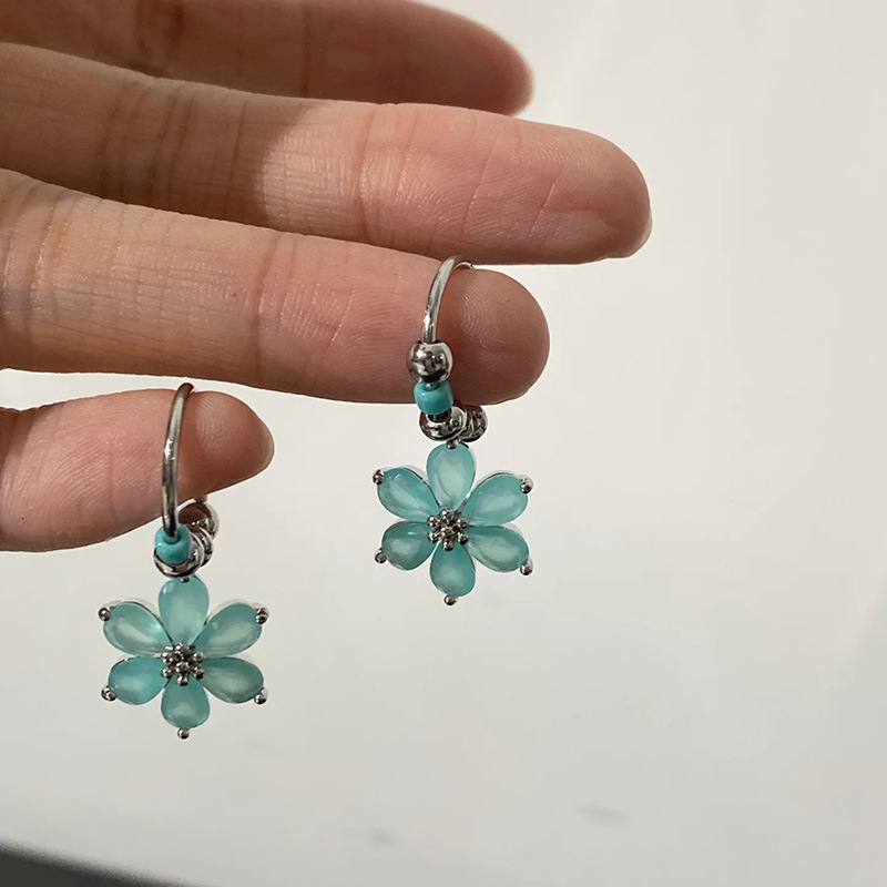 Crystal Flower Pendant Forest Style Fresh Fashion Niche Design Sense Light High-end Earrings for Women