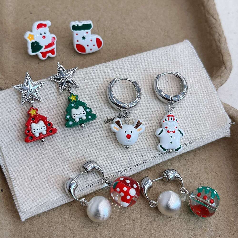 Christmas Series Cute Snowman Elderly Sweet Atmosphere Niche Versatile Design Personality Playful Earrings 56f