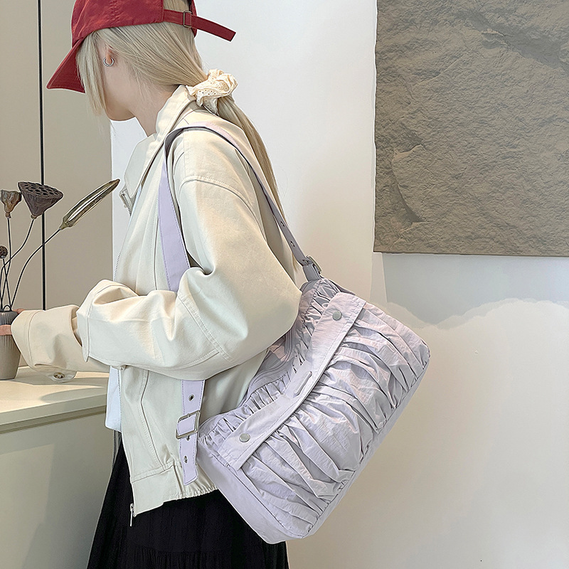 Colorful Fox Japanese and Korean Women's Lazy Style Pleated Single Shoulder Casual Versatile Commuting Large Capacity Underarm Bag ddmymoon